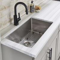 Elements 96 mm Center-to-Center Dark Brushed Bronze Naples Cabinet Bar Pull
