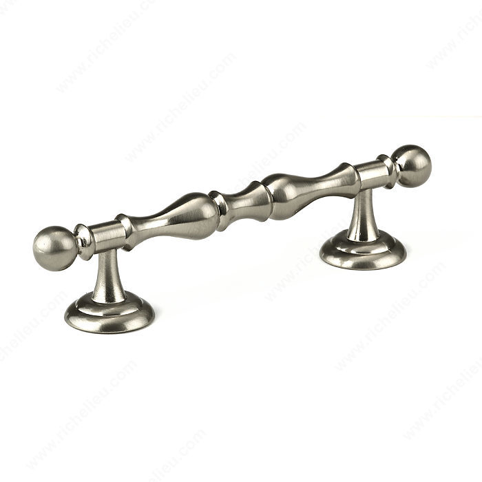 Richelieu Traditional Metal Pull - 6011